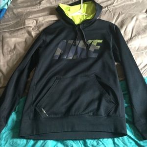 Nike sweatshirt